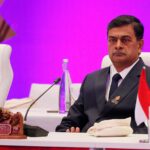 المركزي العراقي يحرم بعض المصارف من التعامل بالدولار