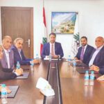 حمية: التدابير المطلوبة وضعت على سكة التنفيذ والمطار مستمر بأداء دوره