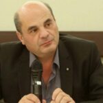 سلام: مخزون السلع الغذائية يكفي شهرين أو3