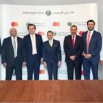 بنك عُمان العربي يستمر في تمكين الكوادر النسائية من قائدات الغد