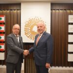 المصرف المتحد ينضم للبنوك التي تستخدم البطاقات الائتمانية في الخارج