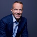 بنك “الإمارات دبي الوطني” يدرج أكثر من 232 صندوقاً استثمارياً بمنصته الرقمية