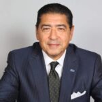 “الإمارات الإسلامي” يطلق منصة رقمية لتداول الثروات والأسهم