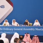 بنك أبوظبي التجاري و«شنايدر إلكتريك» يوقعان مذكرتين تفاهم