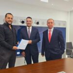 بوشكيان في الجزائر يواكب عارضين لبنانيين في وهران