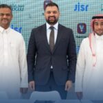 السعودية: عبدالعزيز البوق يزور جناح التعاونية