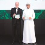 بنك الرياض يوزع أرباحاً نقدية ويحتفل بنجاح شراكته مع جمعية دعم التعليم