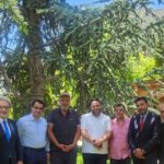 السفير السعودي يطٌلع من حبيب على مشاريع مصرف الإسكان