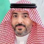 يستهدف طلاب المرحلة الثانوية في المدارس الحكومية والخاصة