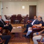 سقلاوي بحث مع رئيس نقابة مزارعي التبغ عملية الشراء وآليات مساعدة المزارعين