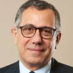 “البركة الإسلامي” يُبرم أول اتفاقية مع شركة مطار البحرين