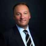 رئيس هيئة الاعتماد والرقابة الصحية يستعرض إنجازات الهيئة