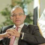 فياض أطلق مناقصة جديدة لبناء محطة طاقة شمسية