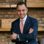 “الأهلي” المصري يقود تحالفا مصرفيا لتدبير 700 مليون دولار لشركتي بتروكيماويات