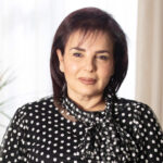 “وربة” يوقع اتفاقية شراء كامل حصص “الغانم التجارية” بـ498.2 مليون دينار