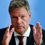 مركز أبوظبي المالي العالمي يخفض رسوم تراخيص الشركات غير المالية والتجزئة