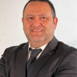 يوم للتواصل مع شركة LIA Assurex