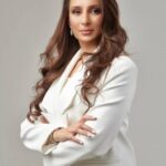 “فيتش” تعدل نظرتها المستقبلية للبحرين إلى سلبية