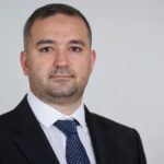 البحرين: معهد «BIBF» و«SwissRe»  يطلقان تدريب محاكاة في التأمين