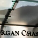 إحداهما “AIG”… شطب شركتين من قائمة معيدي التأمين