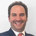 “المركزي” يفرض عقوبات مالية وإدارية على خمس شركات وسطاء تأمين