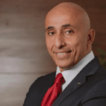 يونايتد هيلث.. ماذا وراء انهيار قيمة أكبر شركة للتأمين الصحي في أمريكا؟