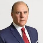 توقعات برفع السعودية أسعار النفط الشهر المقبل بفعل عاملين