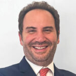 فلسطين: وفد من بلدية سعير يزور شركة تمكين للتأمين