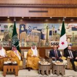 لبنان: رفع الحصانة النيابية عن وزير الصناعة السابق بتهم فساد.. و«تحقيق» برلماني مع 3 وزراء اتصالات سابقين