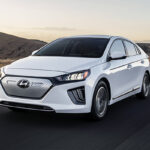 ترمب يتعهد بزيادة الرسوم على الهند «بشكل كبير» بسبب النفط الروسي