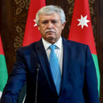 طيران الإمارات توسع نطاق الدرجة السياحية الممتازة إلى 4 وجهات في الشرق الأوسط وغرب آسيا