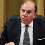 مصرف ليبيا المركزي يوقف منح التمويلات التجارية للجهات الاعتبارية