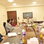 العراق: لن تدخل العراق دون اقتناء وثيقة التأمين الصحي