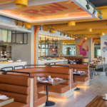 طيران الإمارات توسّع خدمة السيارة مع سائق في اليابان لتشمل مطاري ناريتا وكانساي