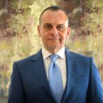 لبنان يُستنزف… ومصرف الإسكان يعيد ضخ الحياة.